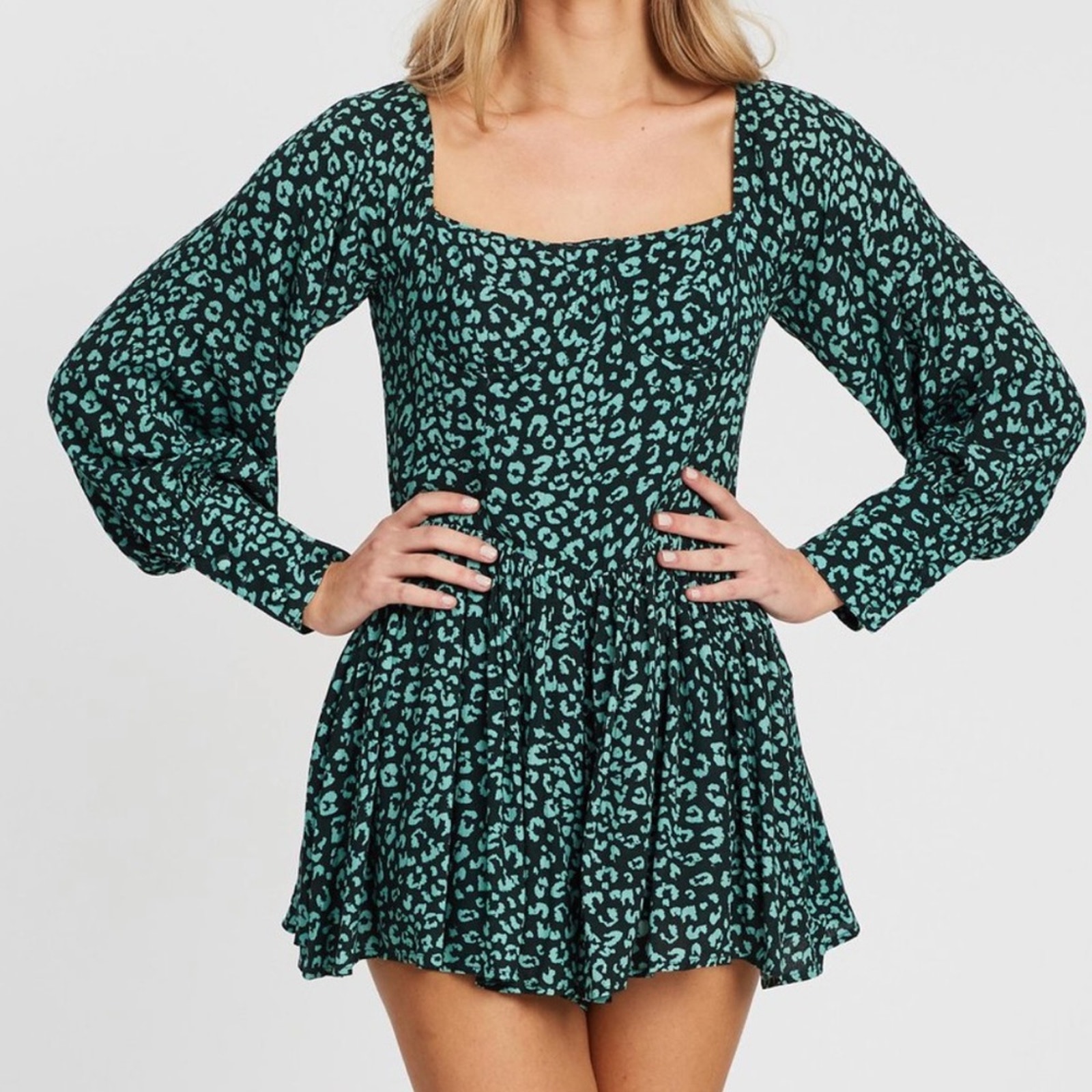 Charlie Holiday Feline Bodice Romper Sz 4